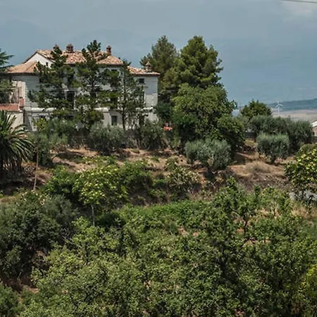 Κατάλυμα σε φάρμα Miracco Atanasio Franco 